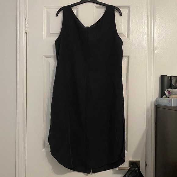 Bench Sleeveless Dress - Picture 3 of 3